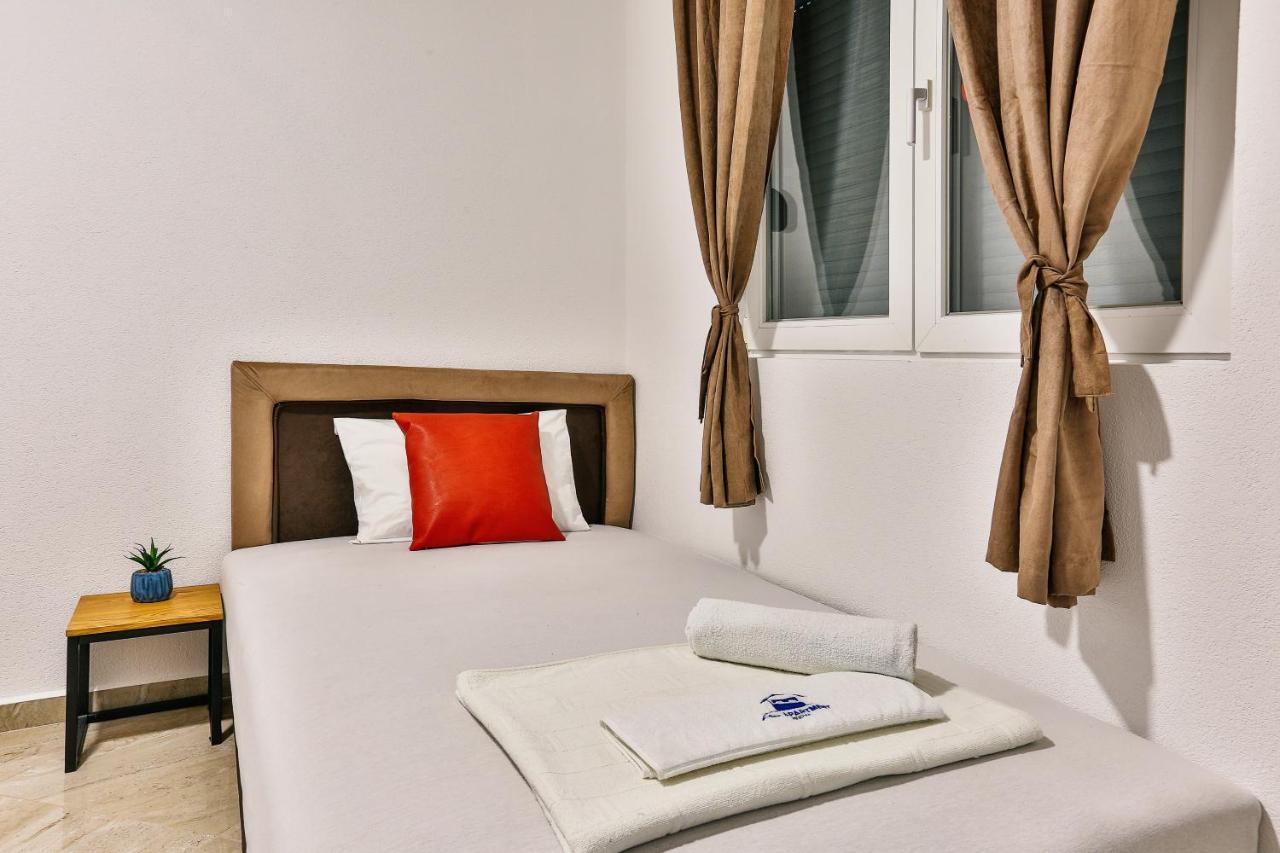 Zara Apartment Budva Exterior foto